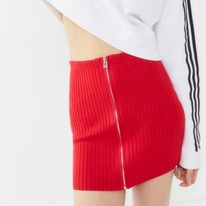 UO KNIT ZIP FRONT MINI SKIRT